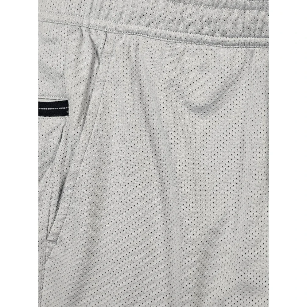 WOLACO Grand 2-in-1 Athletic Shorts Stone Gray Compression Liner Size M